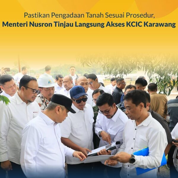 Menteri Agraria dan Tata Ruang/Kepala Badan Pertanahan Nasional (ATR/BPN), Nusron Wahid bersama Menteri Perhubungan, Dudi Purwagandhi, melakukan peninjauan lahan yang diperuntukkan sebagai jalan akses ke Stasiun Kereta Cepat Indonesia China (KCIC)